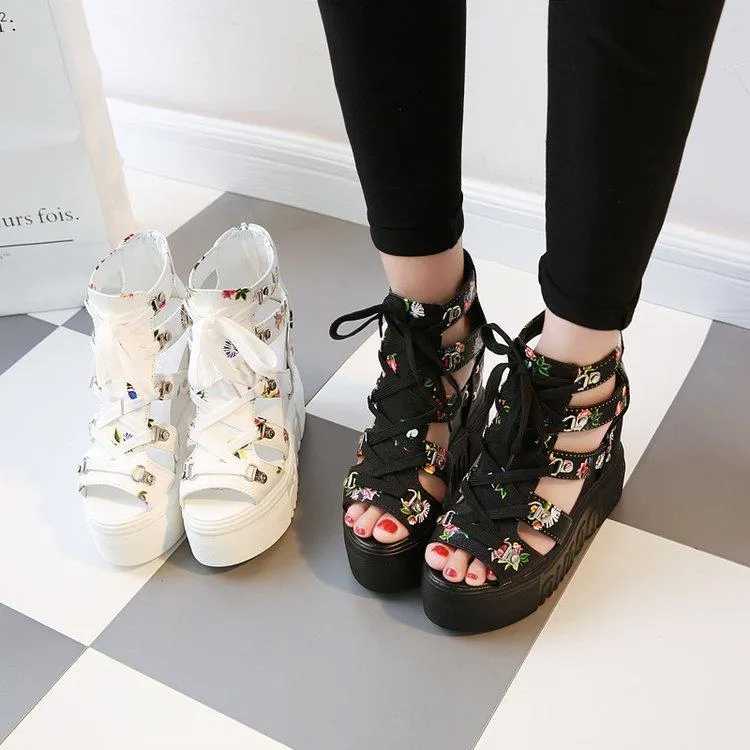 Chicvane Floral Criss Cross Lace Up Roman Shoes Platform Sandals