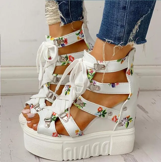 Chicvane Floral Criss Cross Lace Up Roman Shoes Platform Sandals
